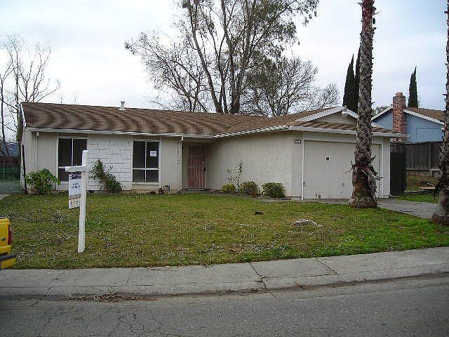1st image of 7133 Stanford Oak Dr