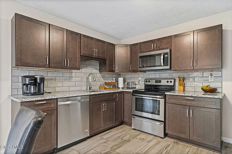 2nd image of 4 Deerfield Drive
