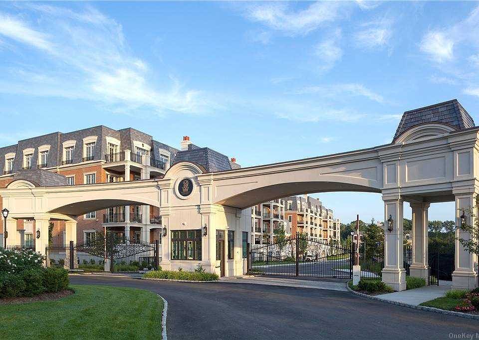 1st image of 5000 Royal Ct #5202