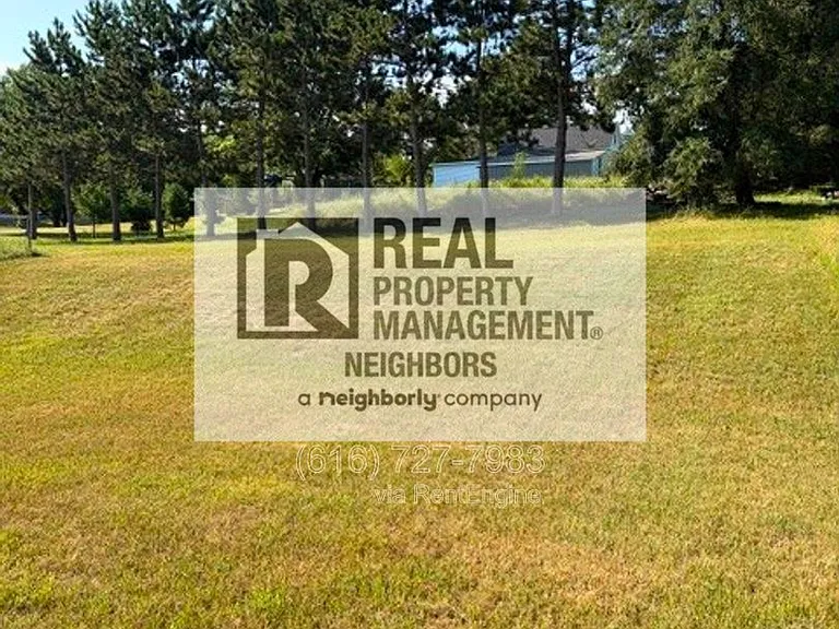1636 Northbend Dr NE — Photo 14