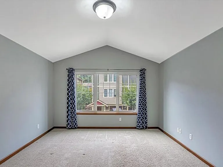 13226 101st Ln NE — Photo 11