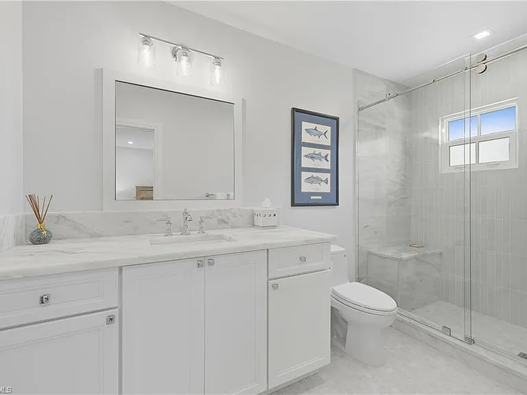 360 Carlton Pl #11 — Photo 30
