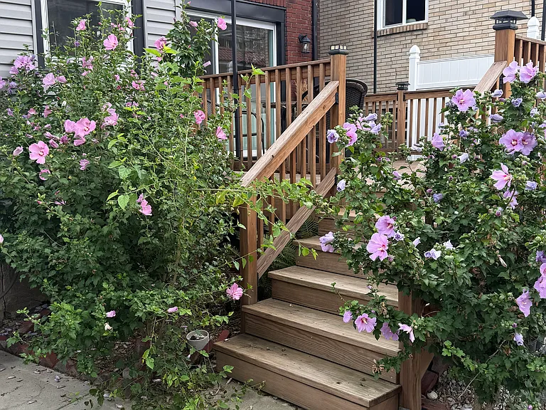 6356 Monitor St — Photo 32