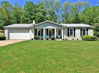 2753 Dartmoor Dr NE, Warren, OH 44483