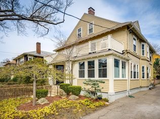 29 Grozier Rd UNIT 29, Cambridge, MA 02138