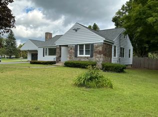 441 Dixon Rd, Queensbury, NY 12804