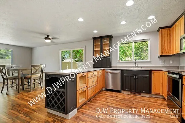 3408 Colorado Ave — Photo 3