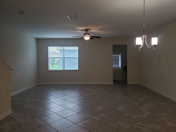 5th image of 11113 Sycamore Woods Dr