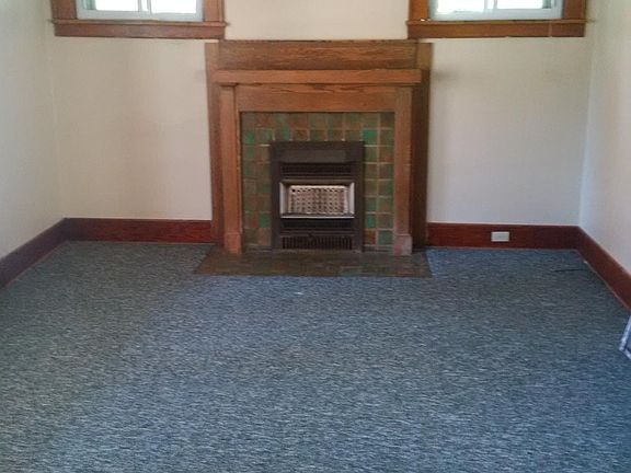 2nd image of 1206 E 28th St