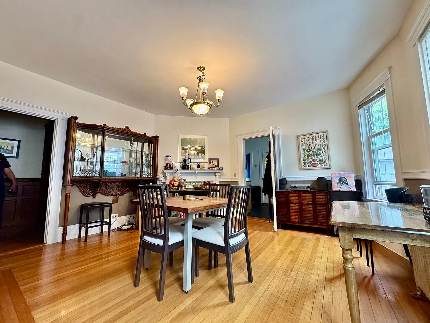 Extra Large Brookline 2 Bed/1.5 Bath ~ 1350 Sq Ft! W/D In-Unit, Parking Available — Photo 1
