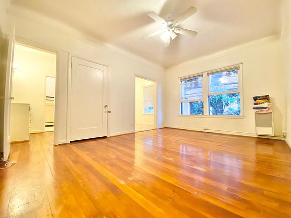 3rd image of 608 S Dunsmuir Ave APT 205