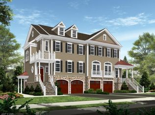 21 Parmley Pl, Summit, NJ 07901