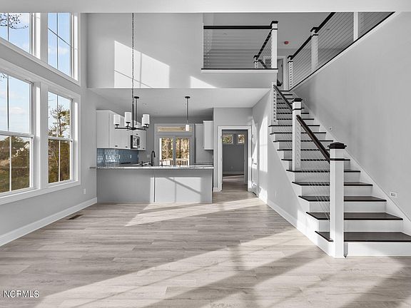 4th image of 1406 Marsh Cove Lane