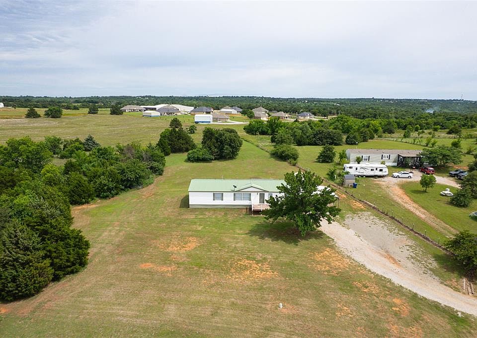 1st image of 2501 Kelly Rd