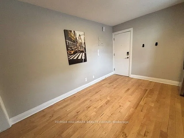 1 bed, $1,300 — Photo 4