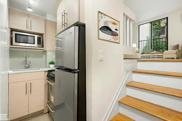 Rented by Brown Harris Stevens | media 3