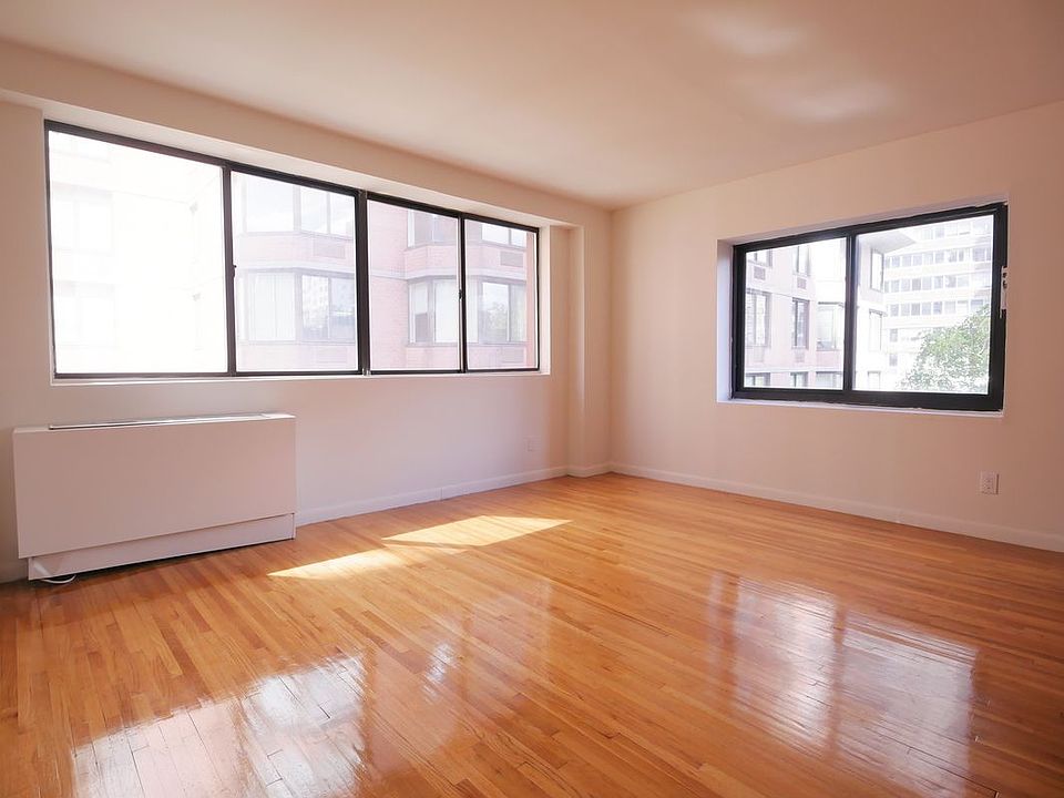 1st image of 353 E 78th St APT 5D