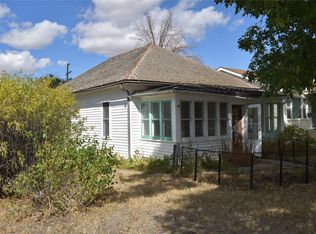 2 N Main St, Conrad, MT 59425