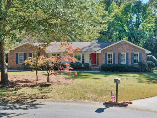 705 Grove Pkwy SE, Marietta, GA 30067