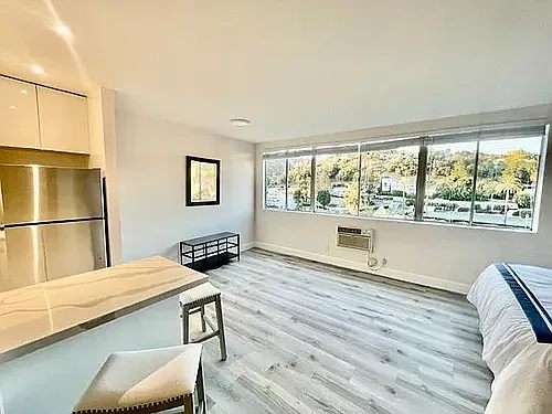 Madison Apartments — Photo 51