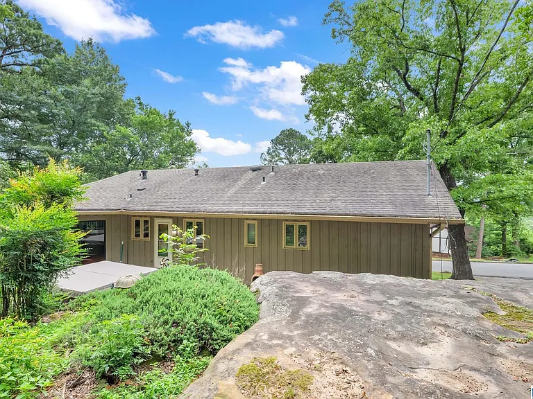 373 Laredo Dr — Photo 47