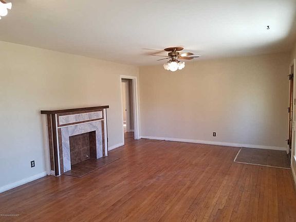 2nd image of 1519 S Fannin St