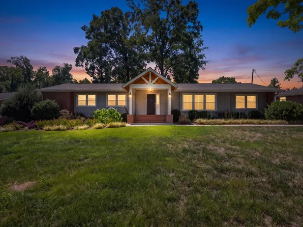 107 Hiawatha Dr, Greenville, SC 29615