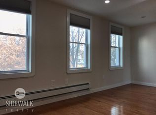 178A Green St #2, Brooklyn, NY 11222