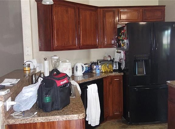 5th image of 432 Orchard Hill Dr