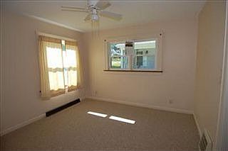 4th image of 2111 Myrtle Ave