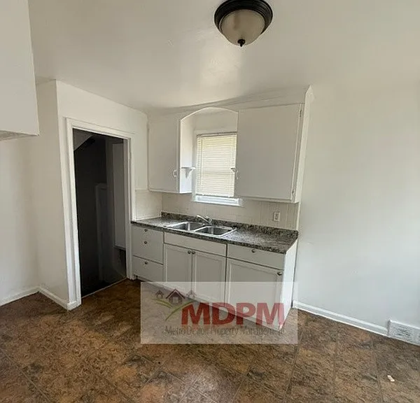 11366 Ward Ave — Photo 10