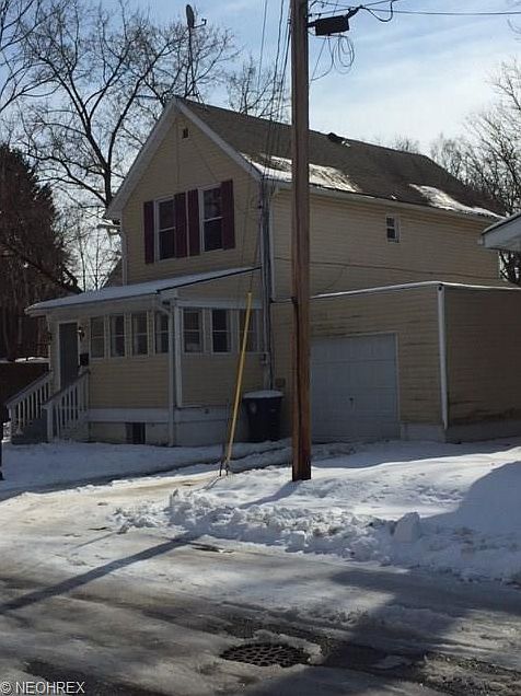 2nd image of 240 Viers Ct