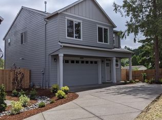 19702 SW Brandy Ln, Beaverton, OR 97007