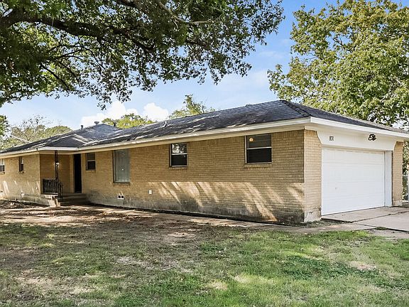 3rd image of 831 Nature Dr
