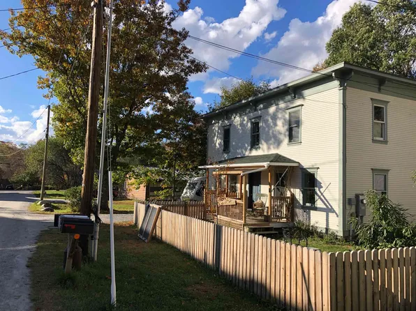 39 Hudson Avenue, Plainfield, VT 05667
