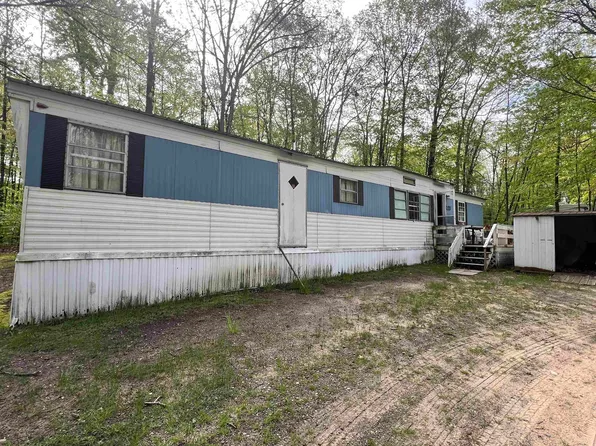 3408 Niemi St, Harrison, MI 48625