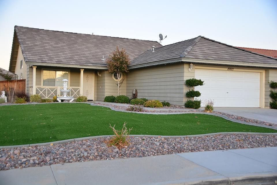 1st image of 15621 Amber Pointe Dr