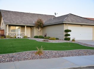 15621 Amber Pointe Dr, Victorville, CA 92394
