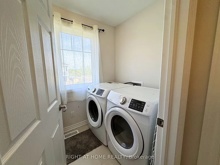153 Cranesbill Rd — Photo 22