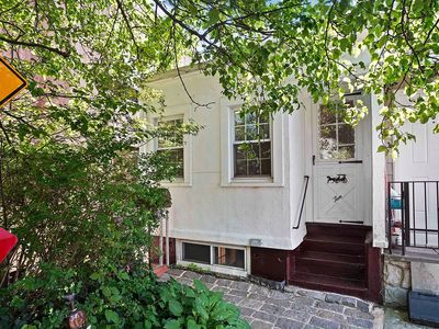 10 Valentine Pl, Flushing, NY, 11385