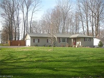 1st image of 112 Maplewood Dr