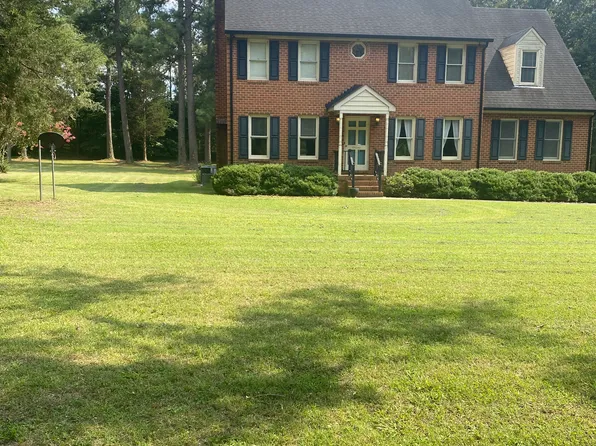 851 Dispatch Rd, Quinton, VA 23141