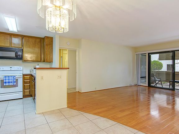 4th image of 12505 Oaks North Dr Unit 135