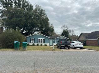 15372 Woody Dr, Gulfport, MS 39503