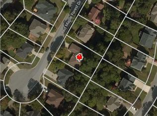 11695 Red Maple Forest Dr, Johns Creek, GA 30005