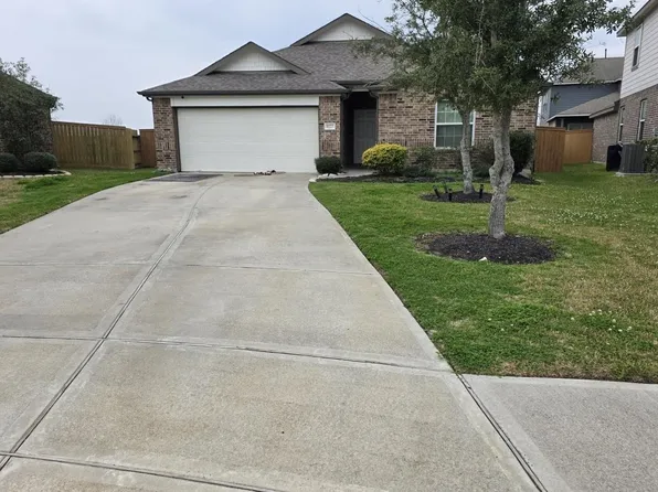 9222 Melmack Dr, Rosharon, TX 77583