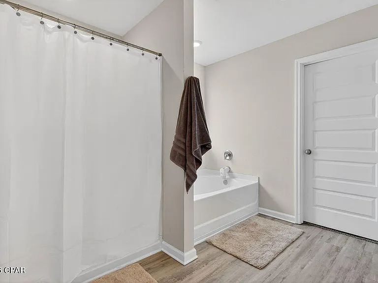 6615 Atkins Rd — Photo 25