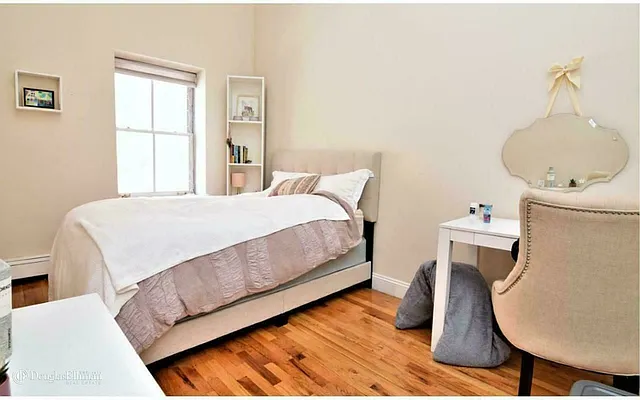 Rented by Douglas Elliman | media 25