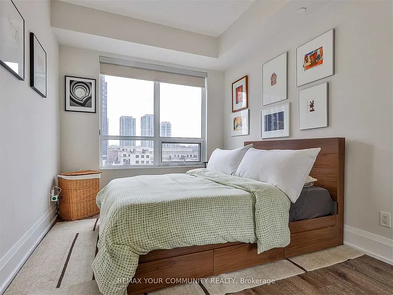120 Harrison Garden Blvd #533 — Photo 7