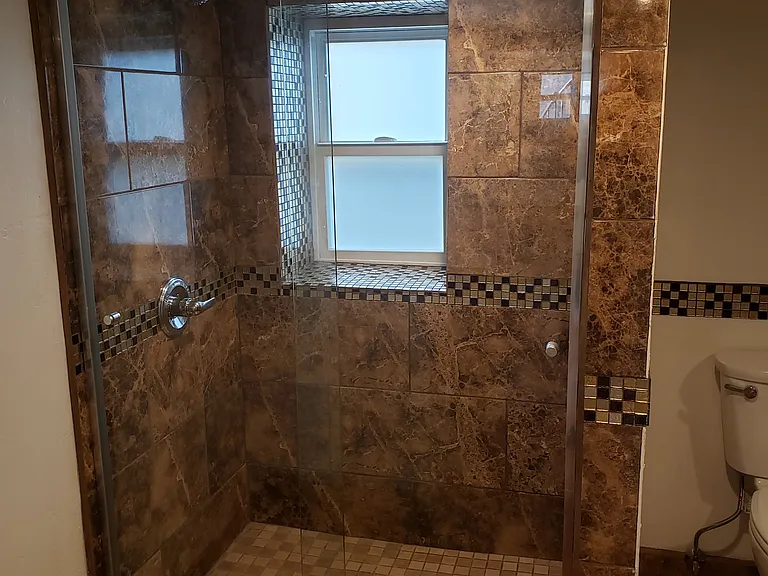 221 Youngblood Hill Ave — Photo 9